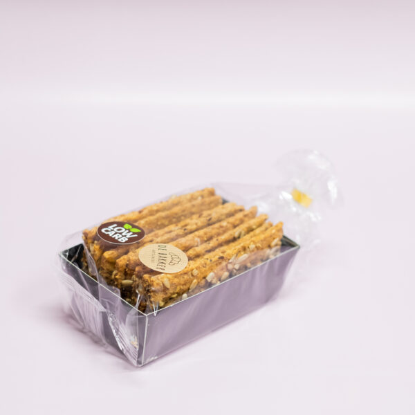 Zonnebloempit crackers, laag in calorieën. Voor de gezonde trek! 8 crackers in een pakje.