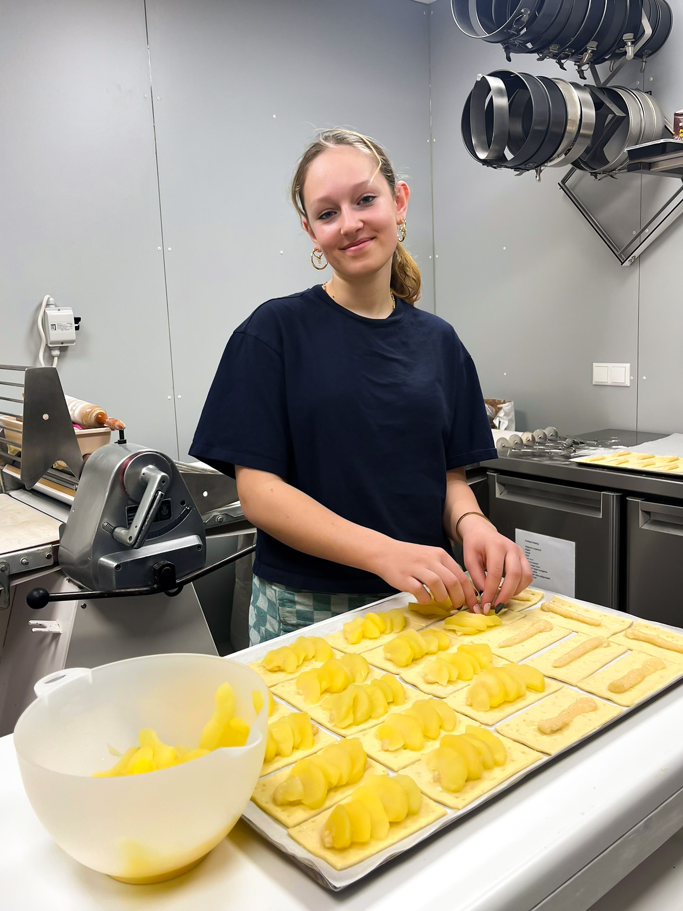 Kiki, medewerker bakkerij