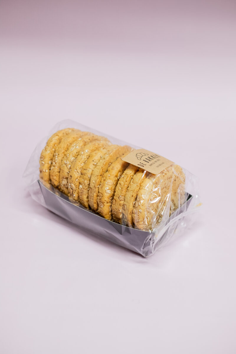 Spelt beschuit, Beschuitje erbij! Dit is de heerlijke grove spelt variant! 10 Beschuitjes in een pak.