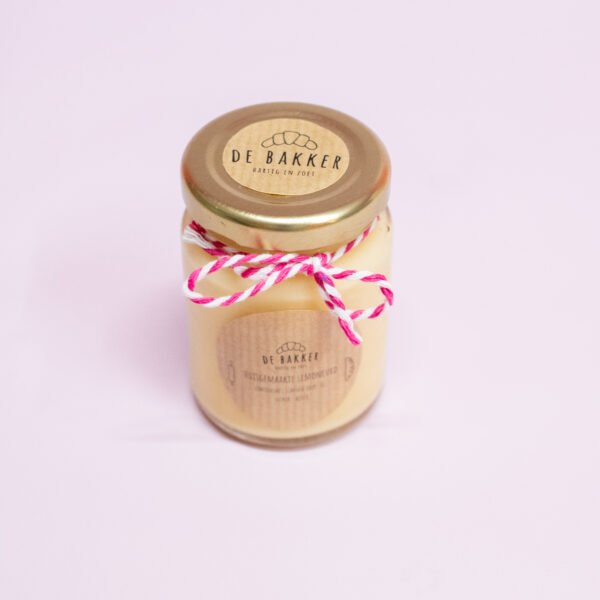 Huisgemaakte lemoncurd